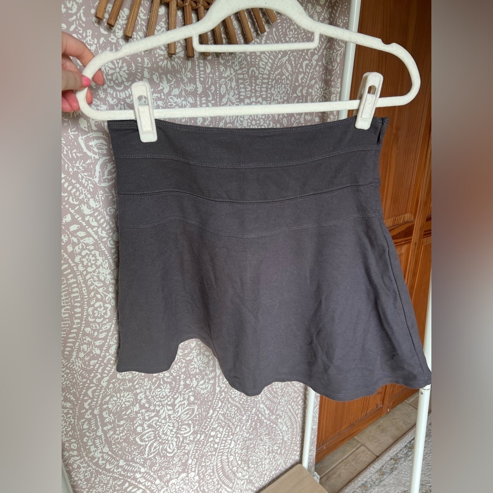 ATHLETA Ponte Twill Skyose Athletic Golf Tennis Skirt Graphite Gray with Pocket